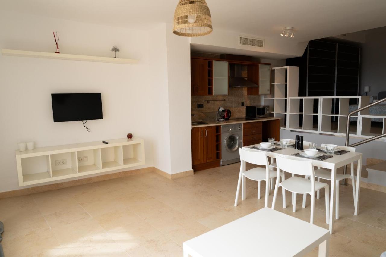 Suite La Envia Golf Almeria Bagian luar foto